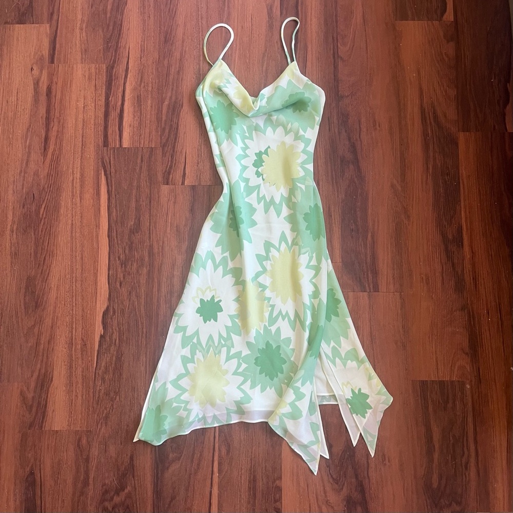 Vintage Express Floral Green Midi Dress
